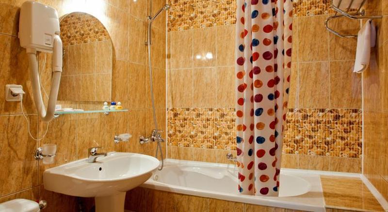 Luna Hotel Chişinău Extérieur photo